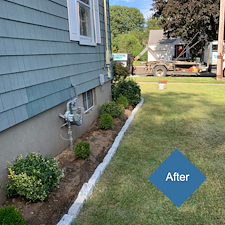 Belgian-Block-Planting-Bed-Border-Installation-in-Easton-CT 5